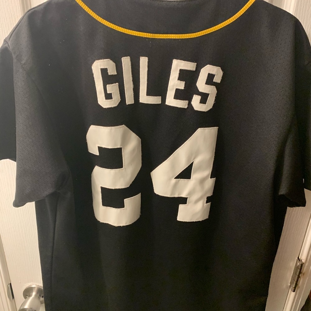 Pirates jersey - Picture 7 of 7